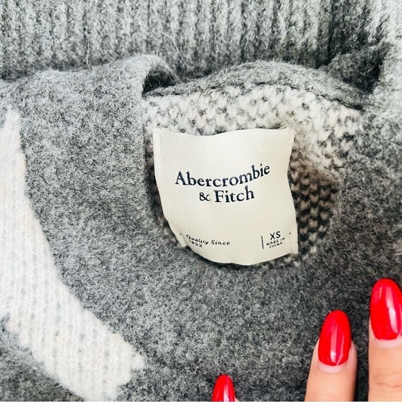 Abercrombie and fitch diamond crewneck sweater size xs - Picture 5 of 5